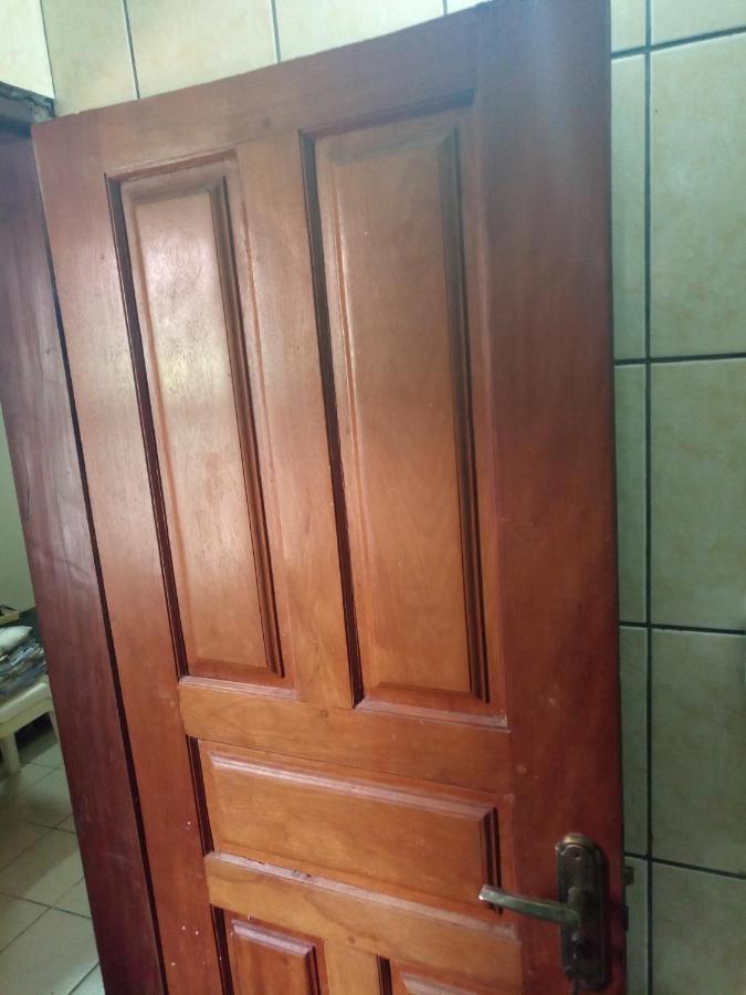 Ange Raphael Hotel Douala Exterior foto